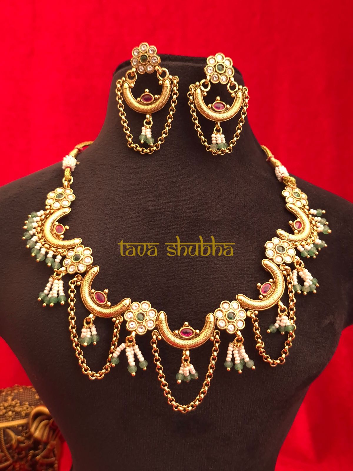 Soma Antique Pearl & Stone-Studded Necklace Set